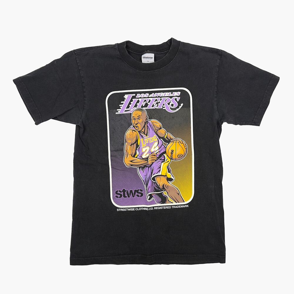 STREETWISE Lakers Kobe Bryant Short-Sleeve Graphic Print T-Shirt (Black | Med)